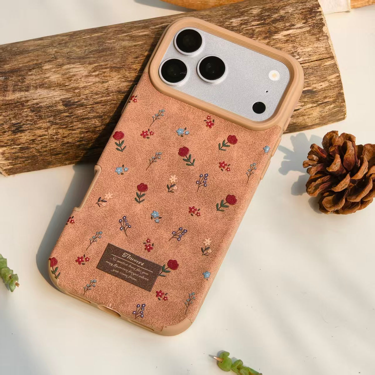 Cute Floral PU Leather iPhone Case – Vintage Aesthetic Faux Leather Phone Case, Soft Protective Cover for iPhone 14 15 16 Pro Max, Retro Flower Pattern Case