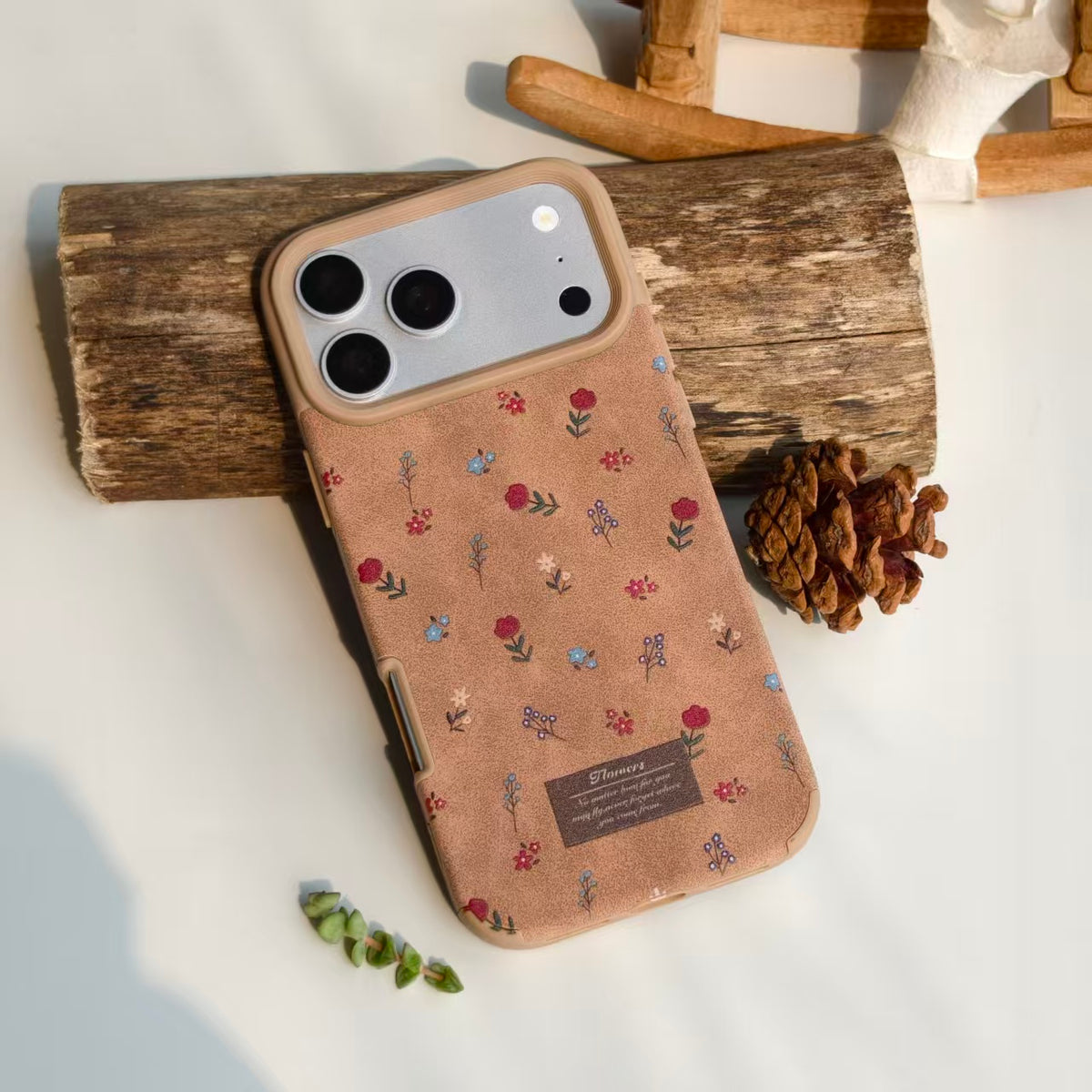 Cute Floral PU Leather iPhone Case – Vintage Aesthetic Faux Leather Phone Case, Soft Protective Cover for iPhone 14 15 16 Pro Max, Retro Flower Pattern Case